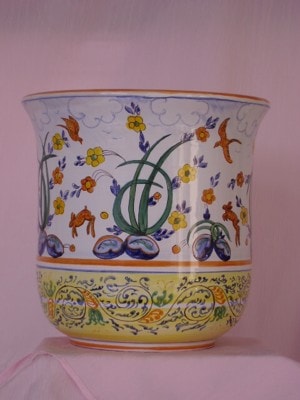 Ceramiche d-Arte di Albisola - Portapiante decorato in Calligrafico a colori.